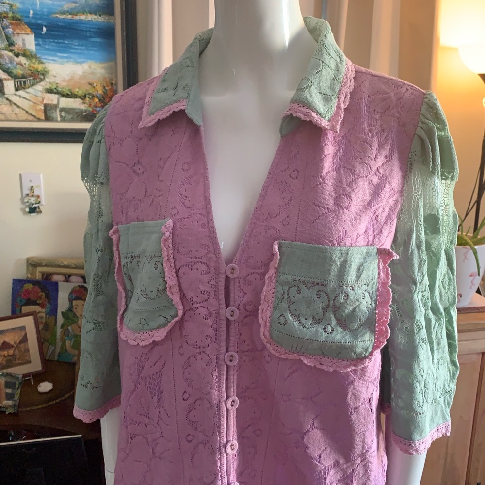 Women Tops